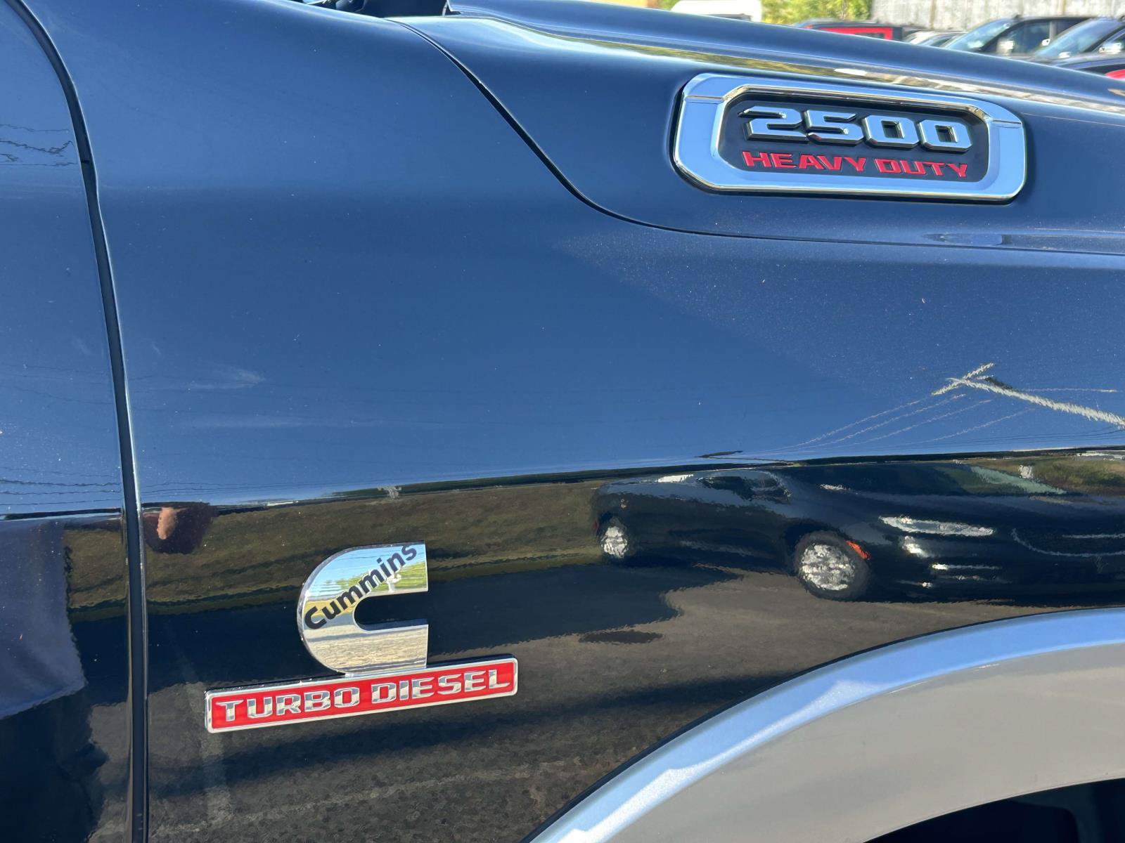 Used 2019 RAM 2500 Laramie AWD/4WD image 10