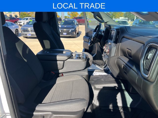 Used 2019 Chevrolet Silverado 1500 LT w/ All-Star Edition AWD/4WD image 18
