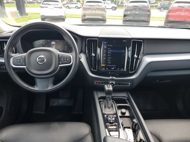 Used 2018 Volvo XC60 T6 Momentum w/ Convenience Package AWD/4WD image 35