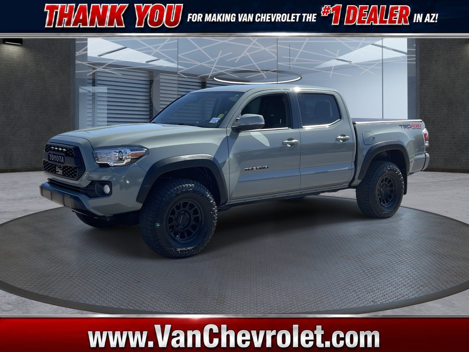 Used 2023 Toyota Tacoma TRD Off-Road w/ Technology Package AWD/4WD image 1