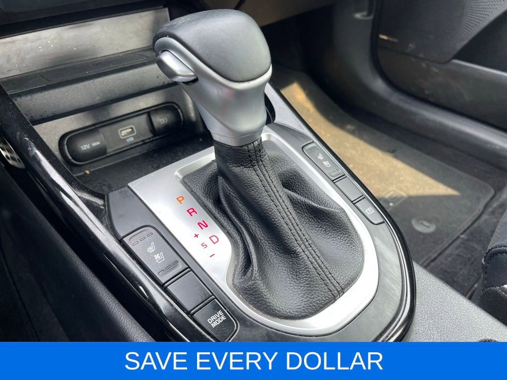 Used 2022 Kia Forte GT-Line w/ GT-Line Premium Package FWD image 12