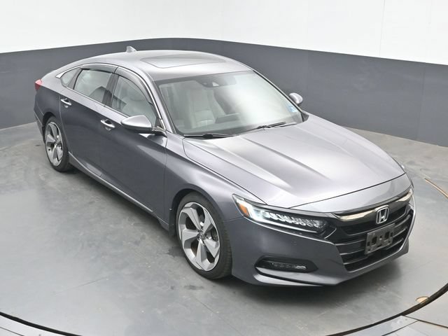 Used 2018 Honda Accord Touring image 13