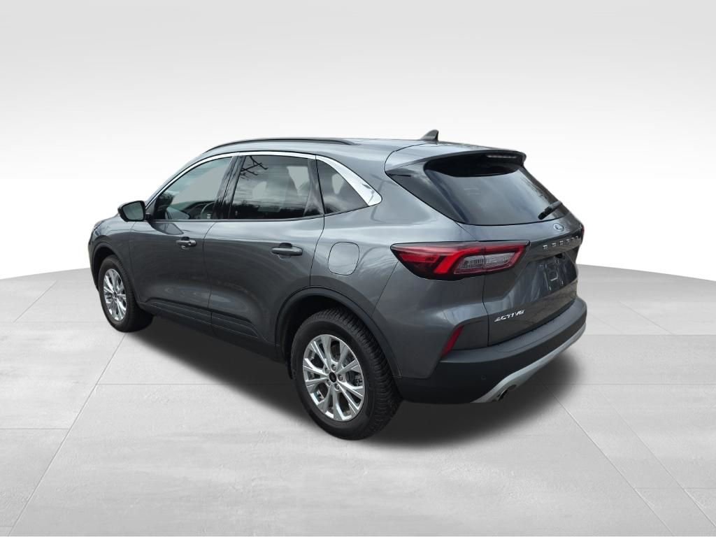 Used 2023 Ford Escape Active w/ Tech Pack #2 image 8