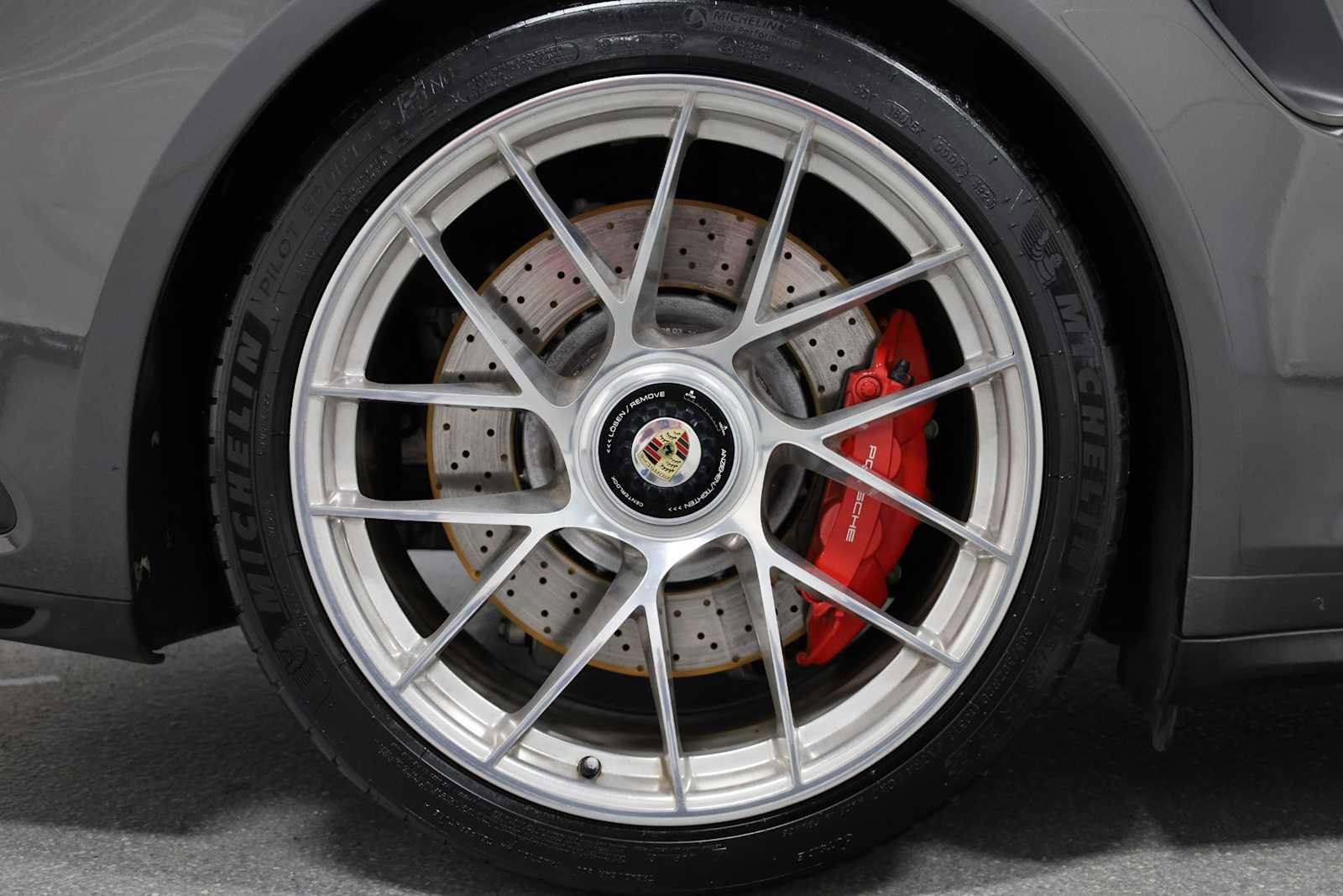 Used 2019 Porsche 911 Turbo image 45