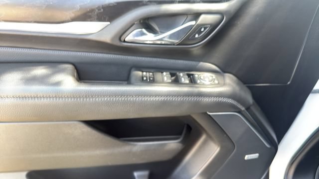 Used 2023 GMC Yukon Denali AWD/4WD image 11
