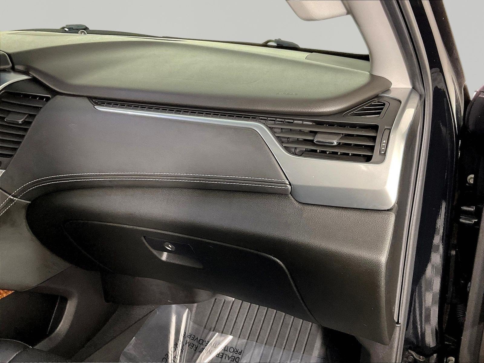 Used 2019 Chevrolet Tahoe Premier AWD/4WD image 27
