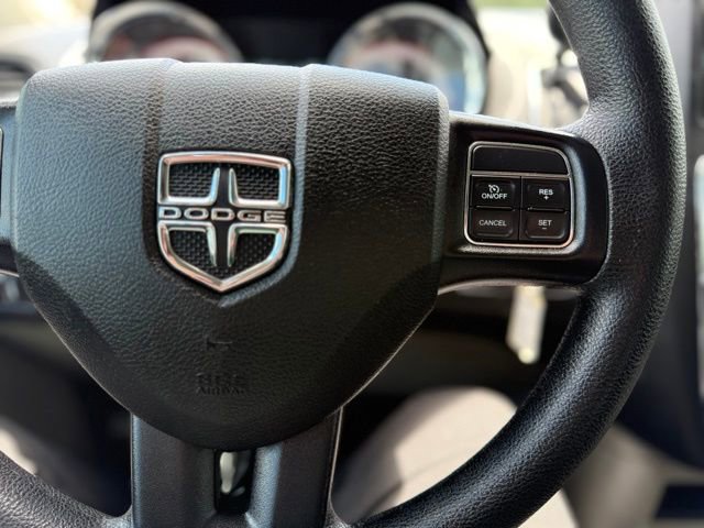 Used 2019 Dodge Grand Caravan SE w/ UConnect Hands-Free Group image 39