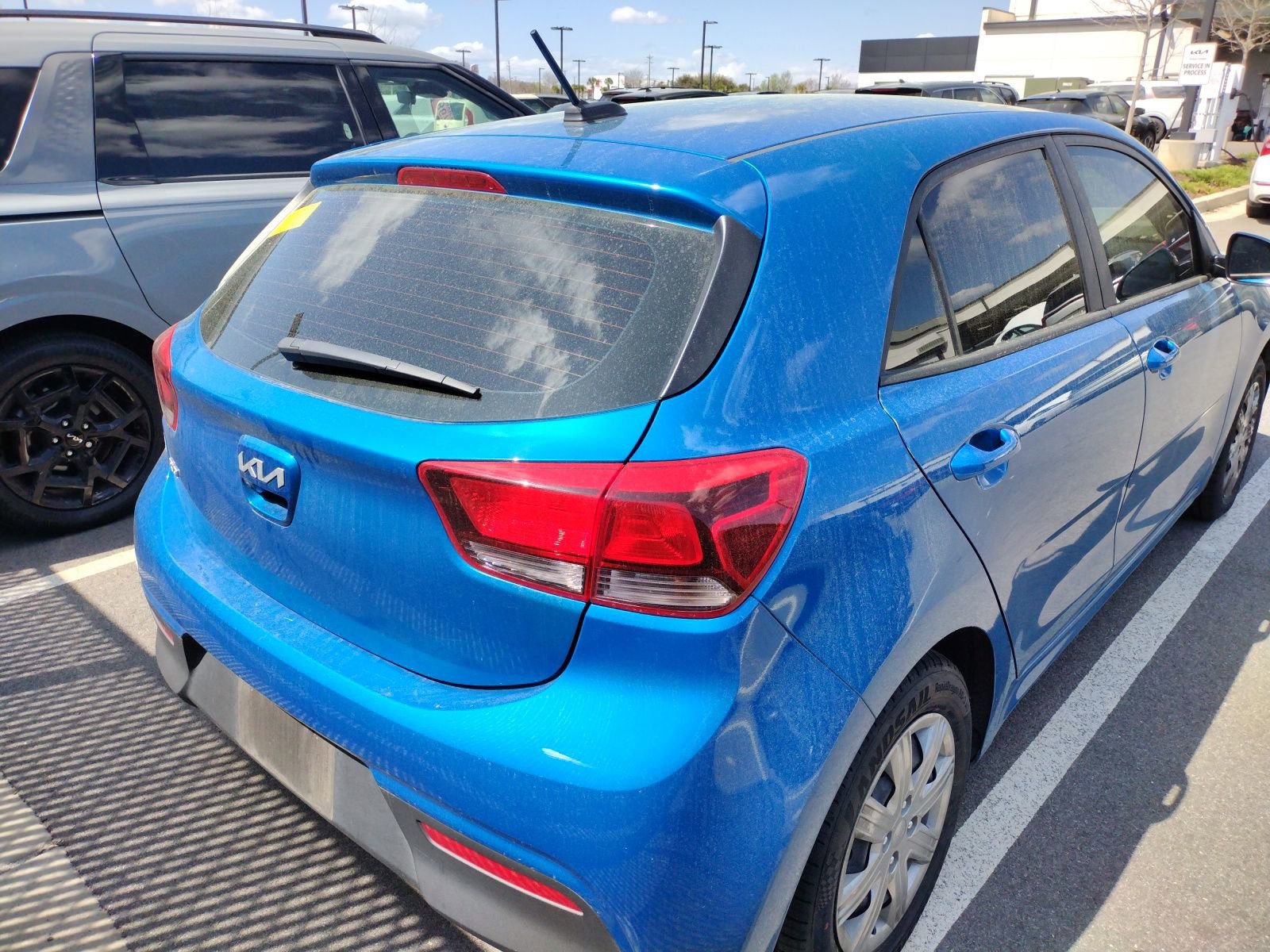 Used 2023 Kia Rio S image 4