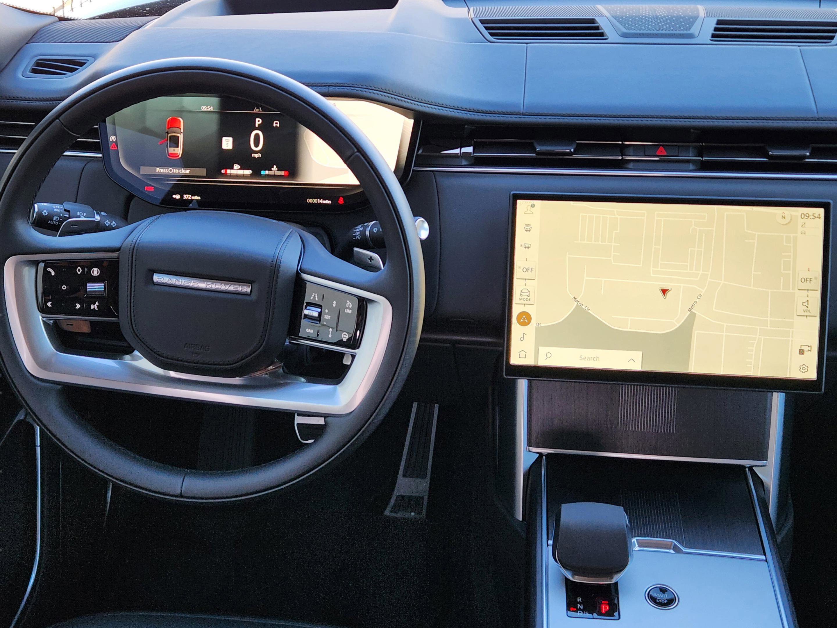 New 2026 Land Rover Range Rover Long Wheelbase Autobiography image 22