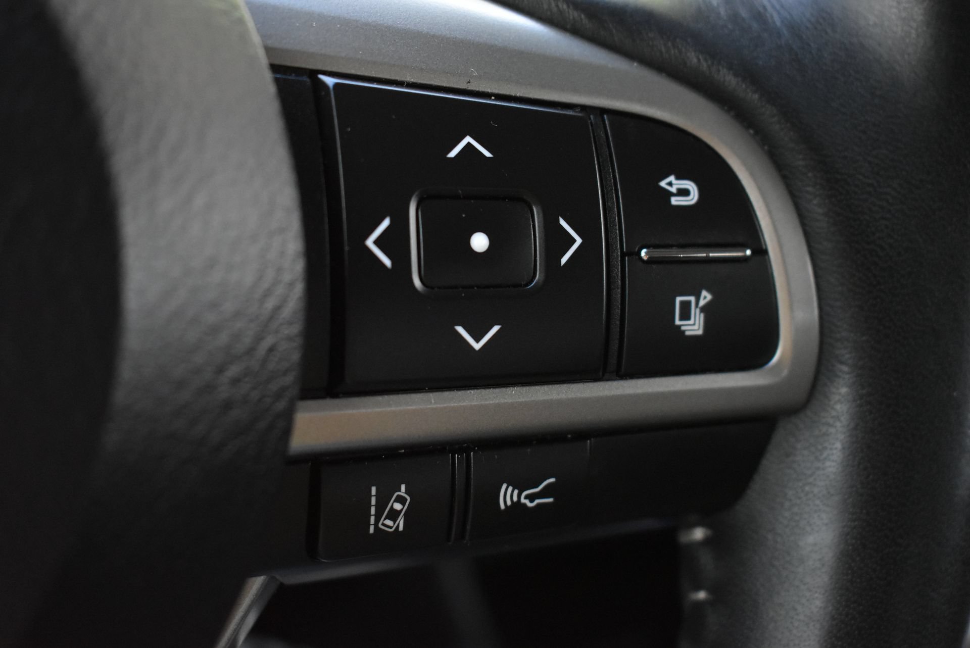 Used 2019 Lexus RX 350 AWD w/ Navigation Package image 21
