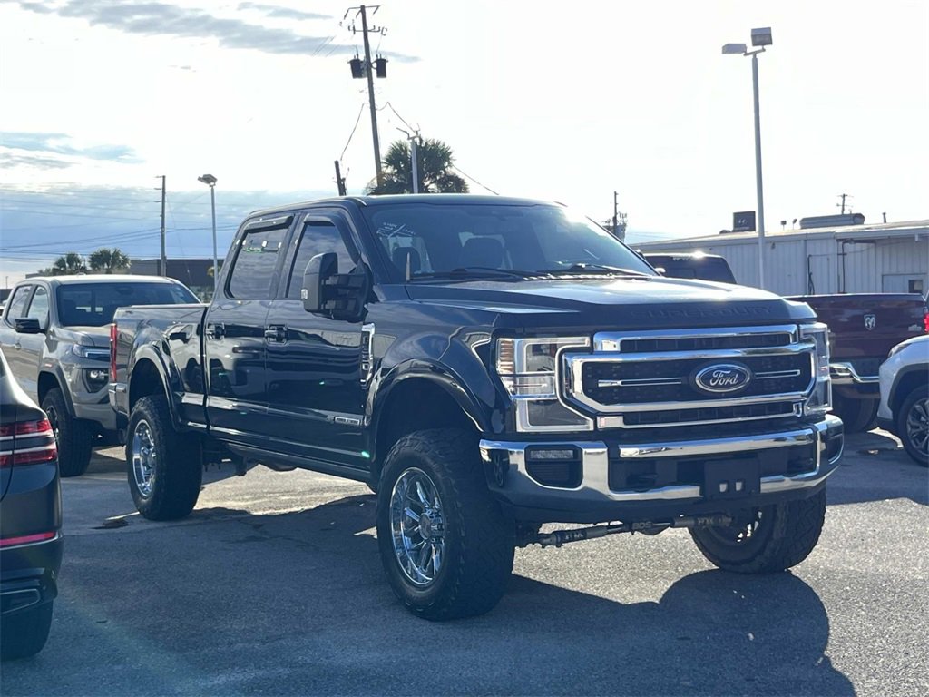 Used 2021 Ford F350 Lariat w/ Tremor Off-Road Package image 3