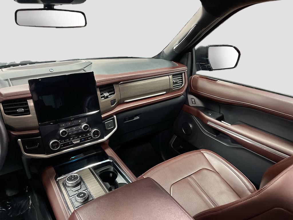 Used 2024 Ford Expedition Max Limited image 25