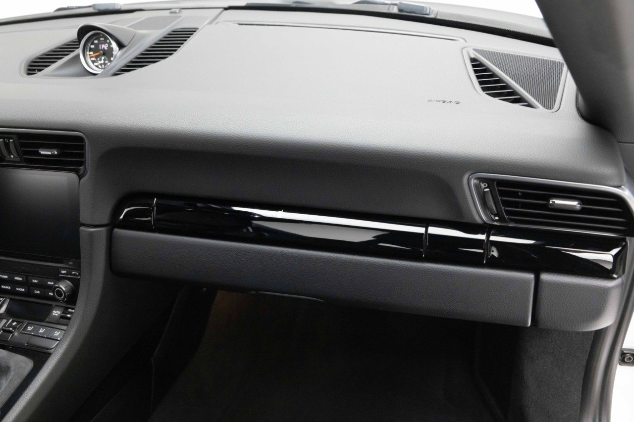 Used 2018 Porsche 911 Carrera T RWD image 24