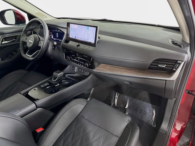 Certified 2024 Nissan Rogue Platinum w/ Platinum Premium Package image 31