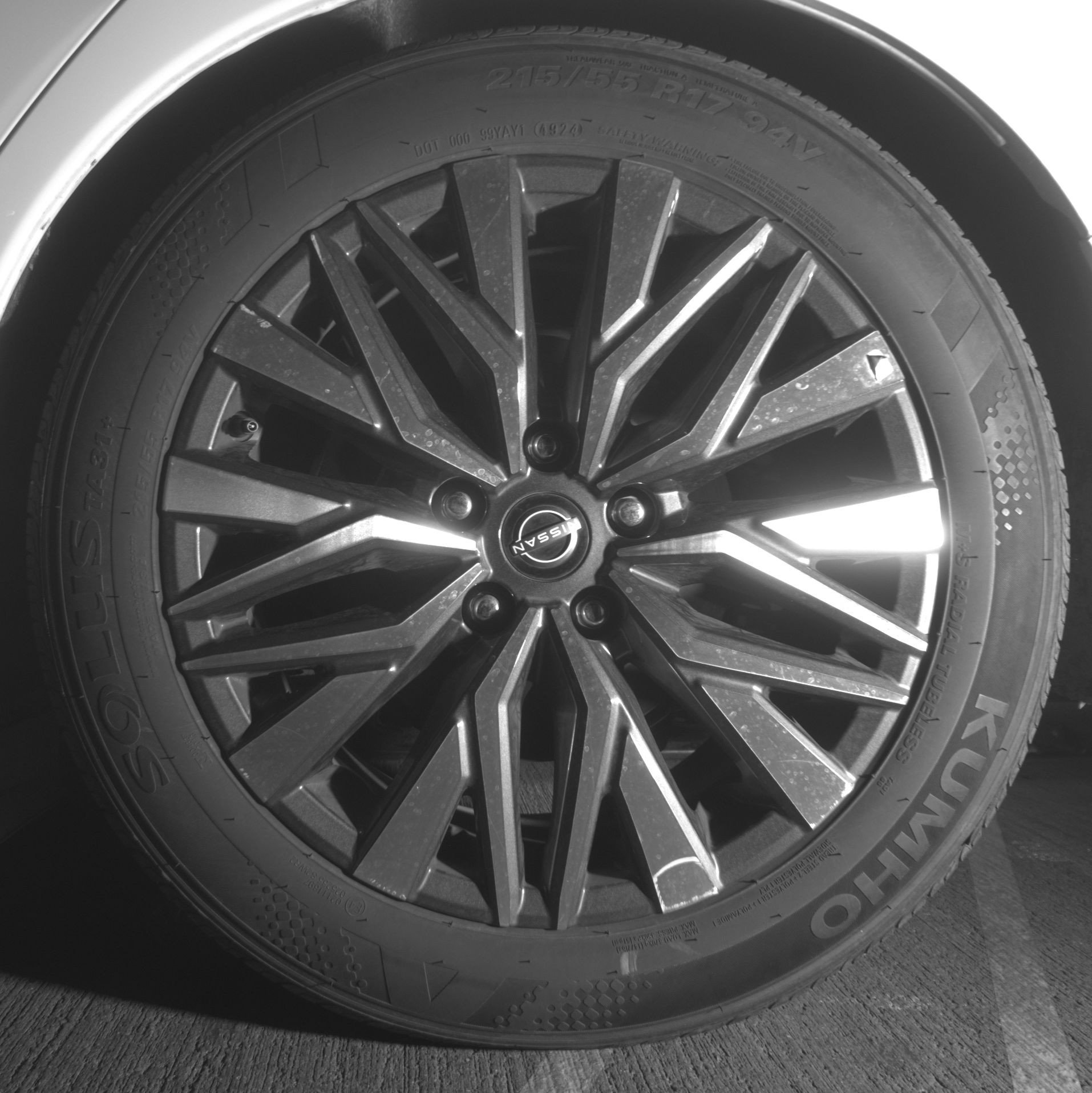 Used 2025 Nissan Altima 2.5 SV image 14