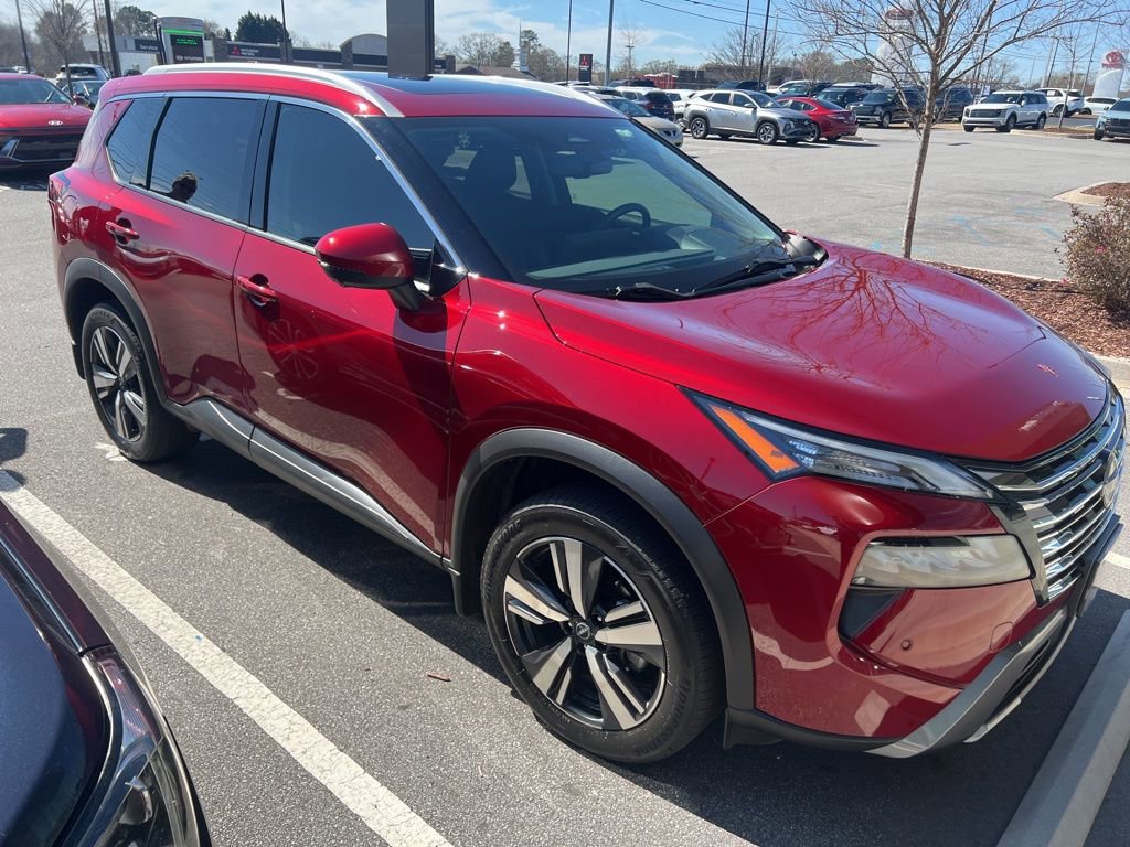 Used 2024 Nissan Rogue SL w/ SL Premium Package image 5