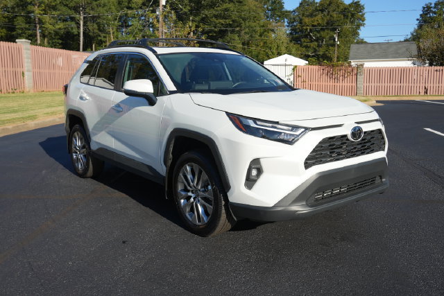 Used 2025 Toyota RAV4 XLE Premium w/ Weather Package