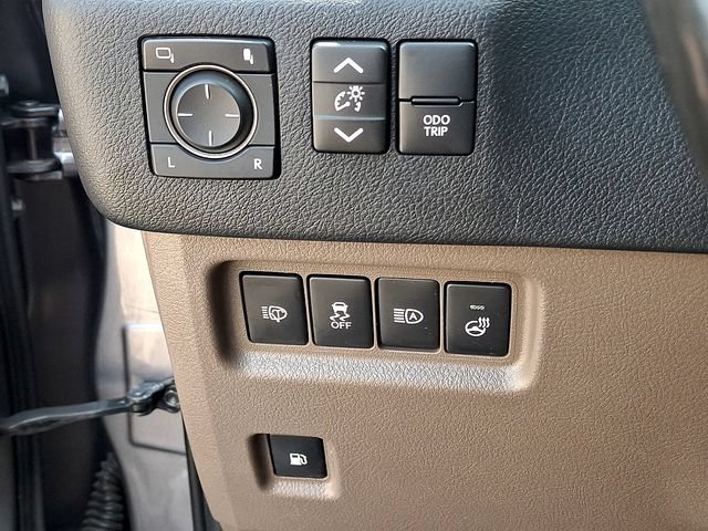 Certified 2023 Lexus GX 460 Premium w/ Accessory Package AWD/4WD image 25