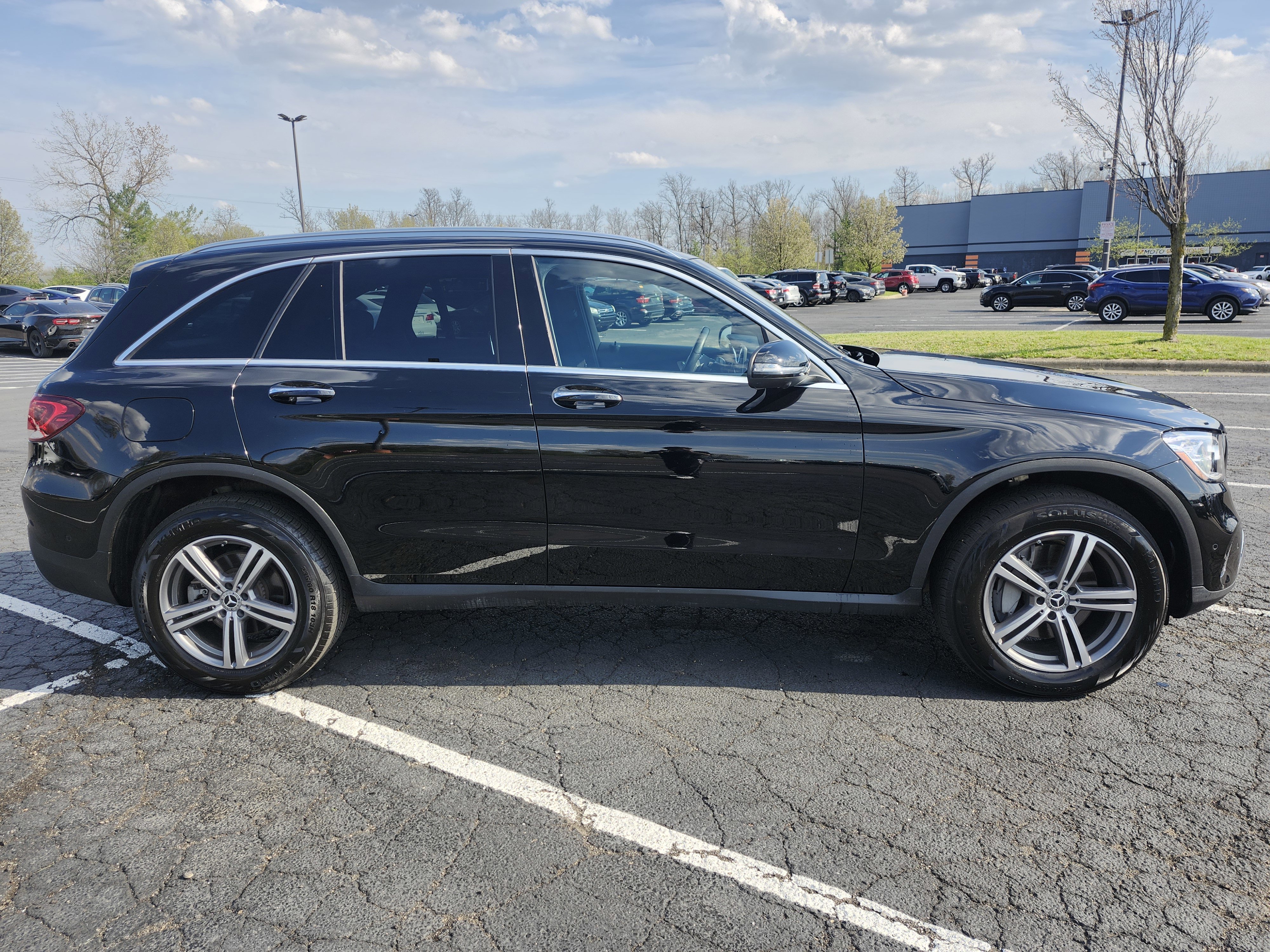 Used 2020 Mercedes-Benz GLC 300 4MATIC image 19