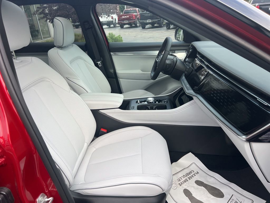 New 2025 Jeep Wagoneer S Limited image 15