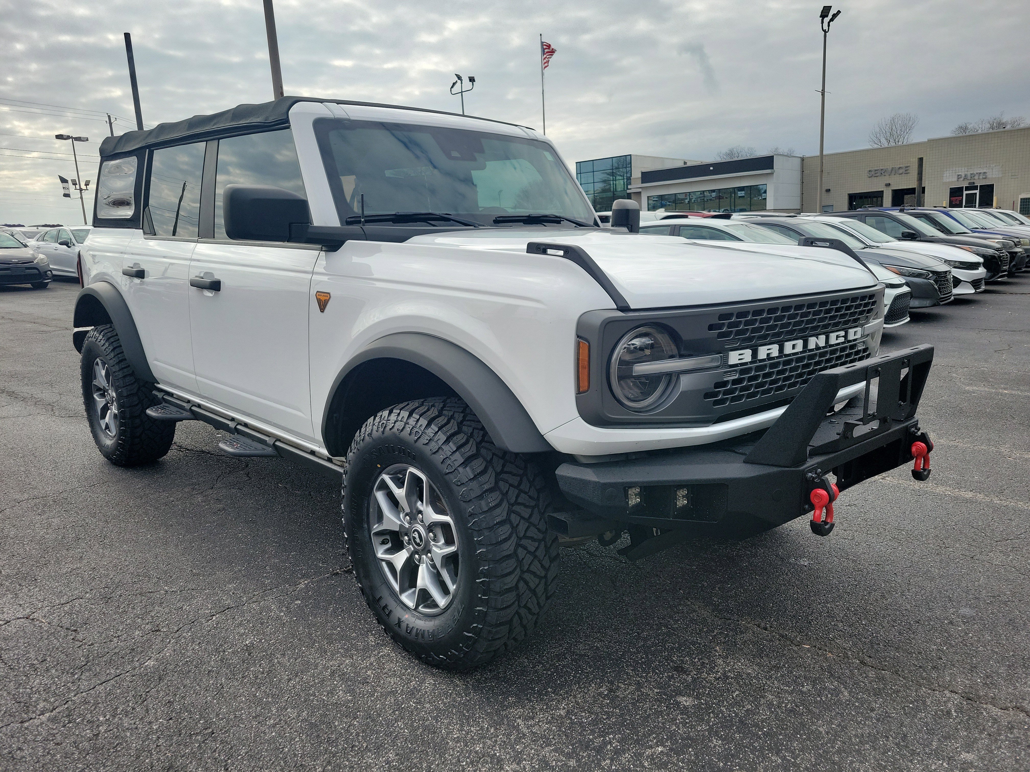 Used 2021 Ford Bronco Badlands image 24