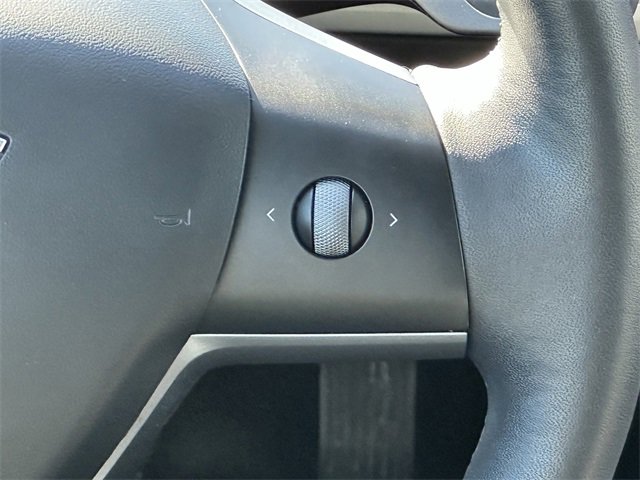 Used 2022 Tesla Model 3 image 13