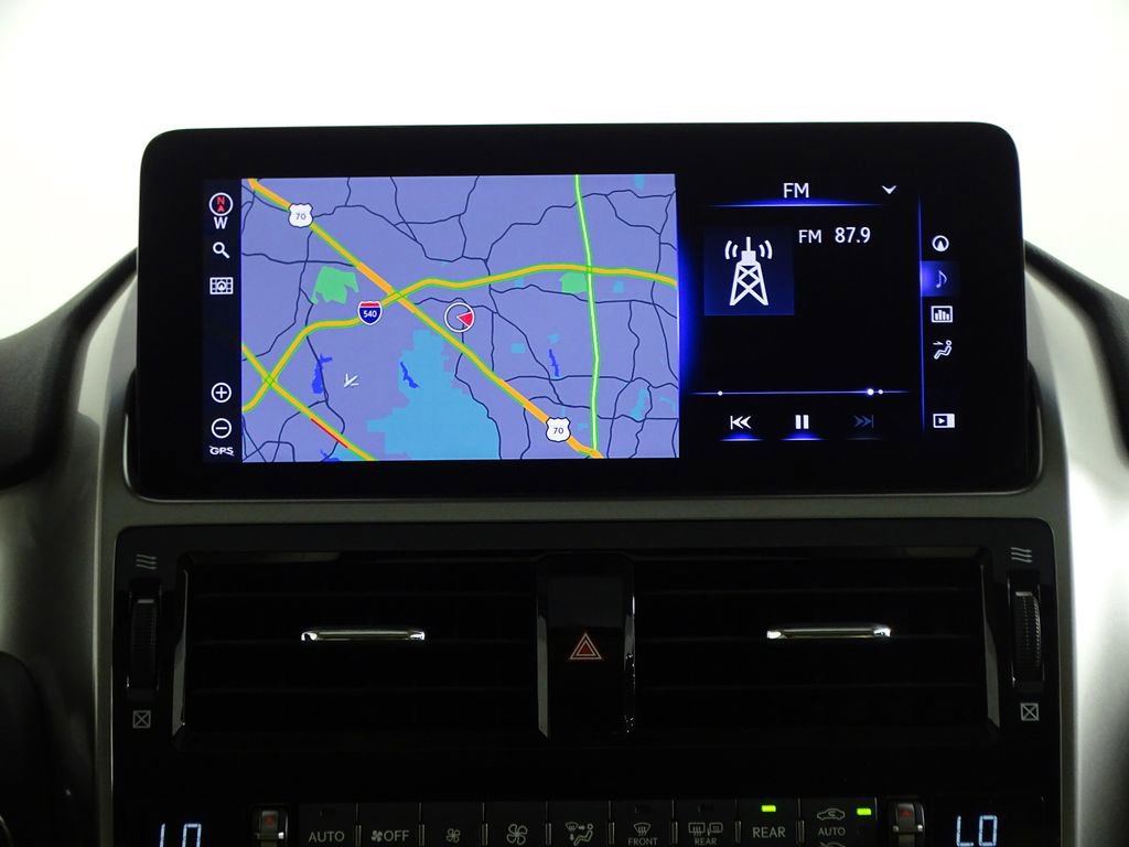 Used 2023 Lexus GX 460 Luxury w/ Sport Design Package image 25