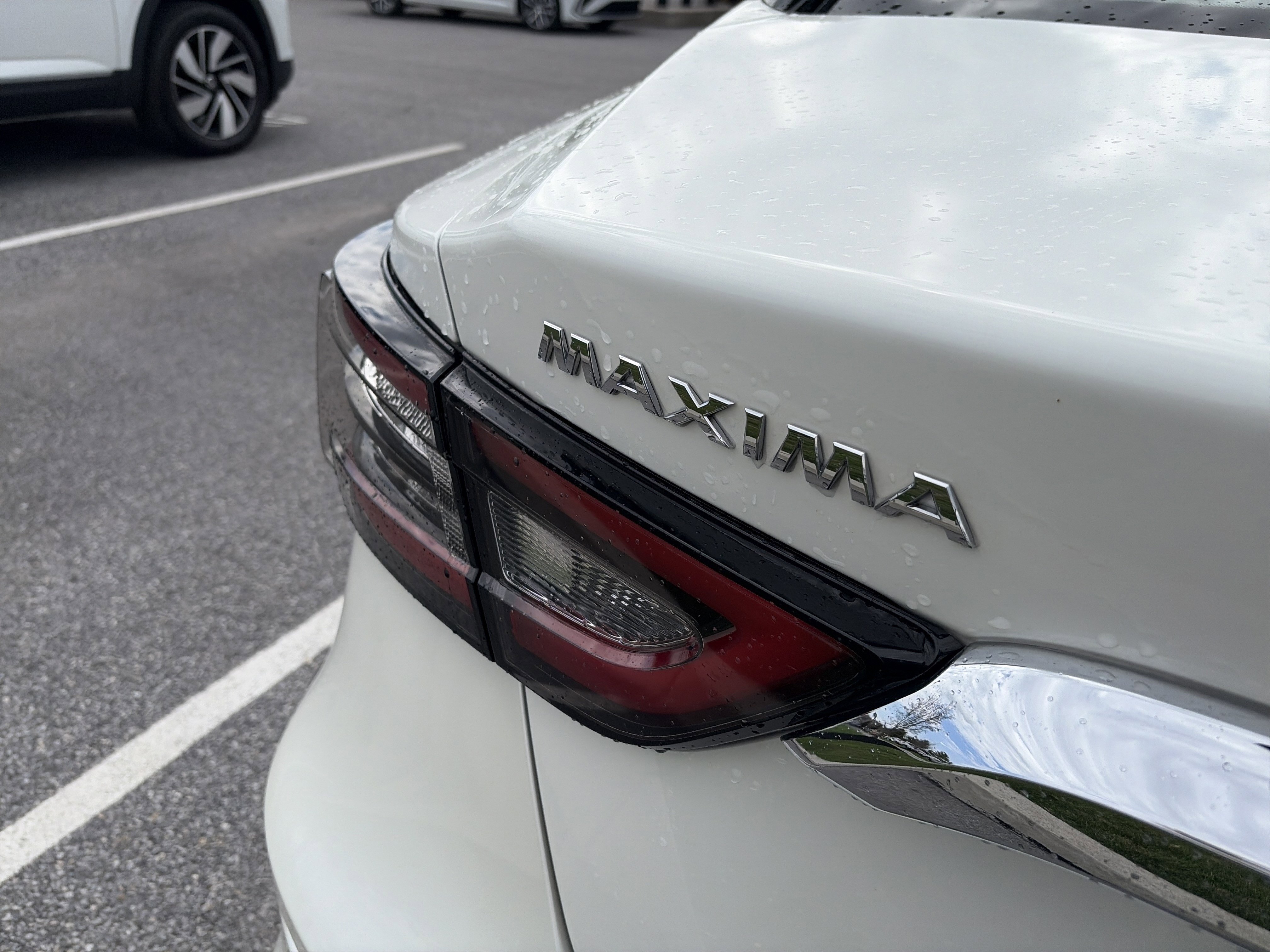 Used 2021 Nissan Maxima 3.5 SV w/ Floor Mat Group image 8