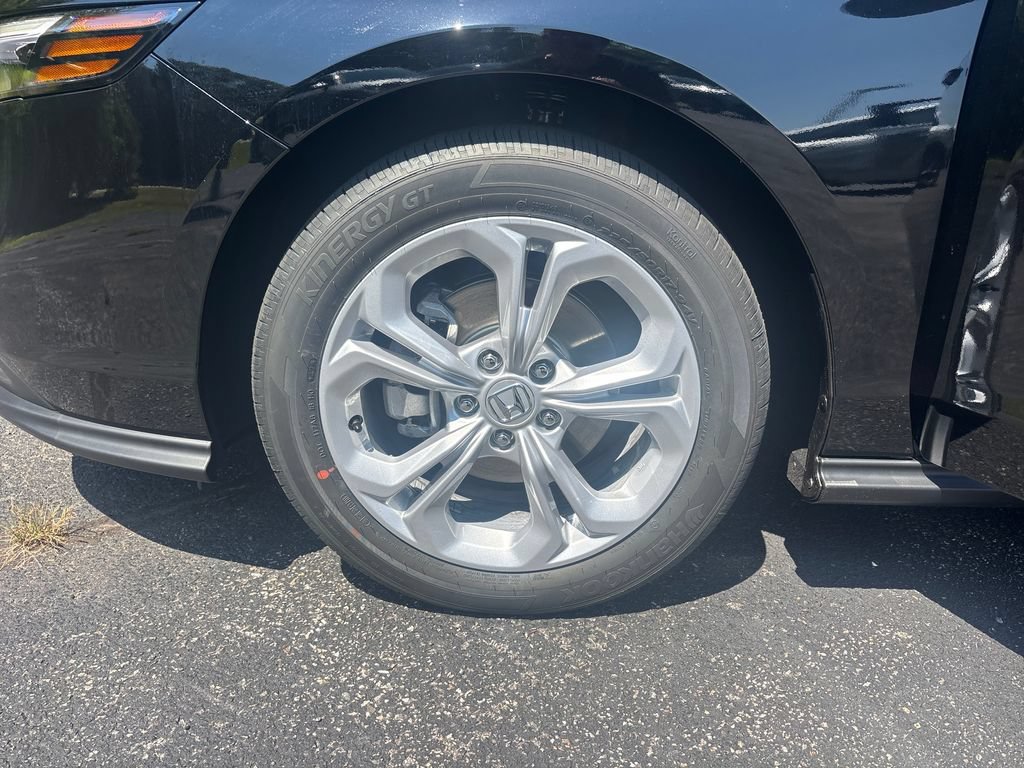 New 2026 Honda Accord LX image 28