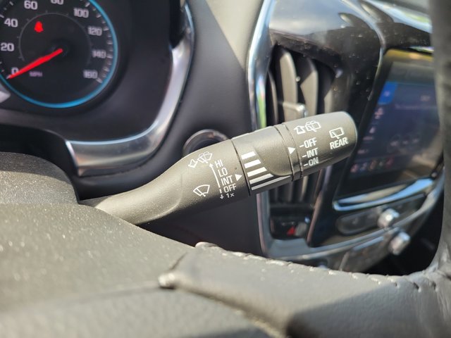 Used 2022 Chevrolet Traverse RS FWD image 26