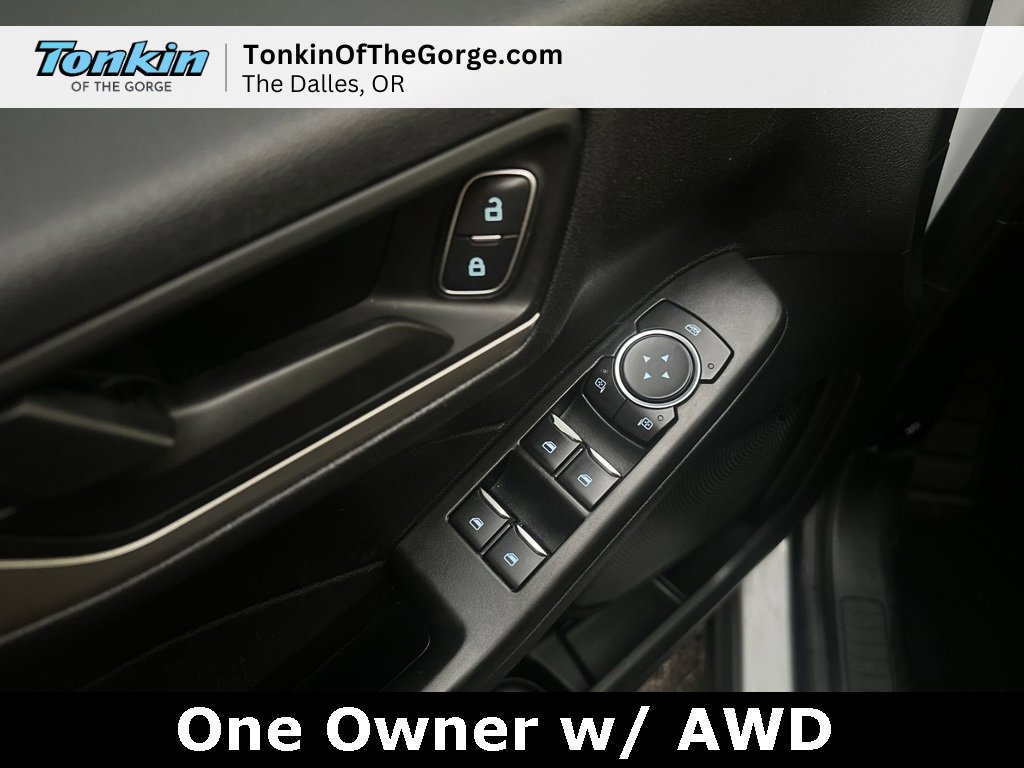 Used 2022 Ford Escape SE image 10