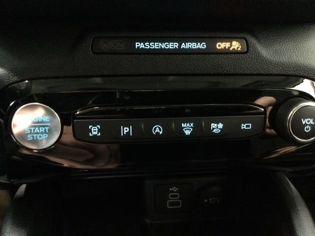 New 2026 Ford Escape Platinum w/ Premium Technology Package AWD/4WD image 24