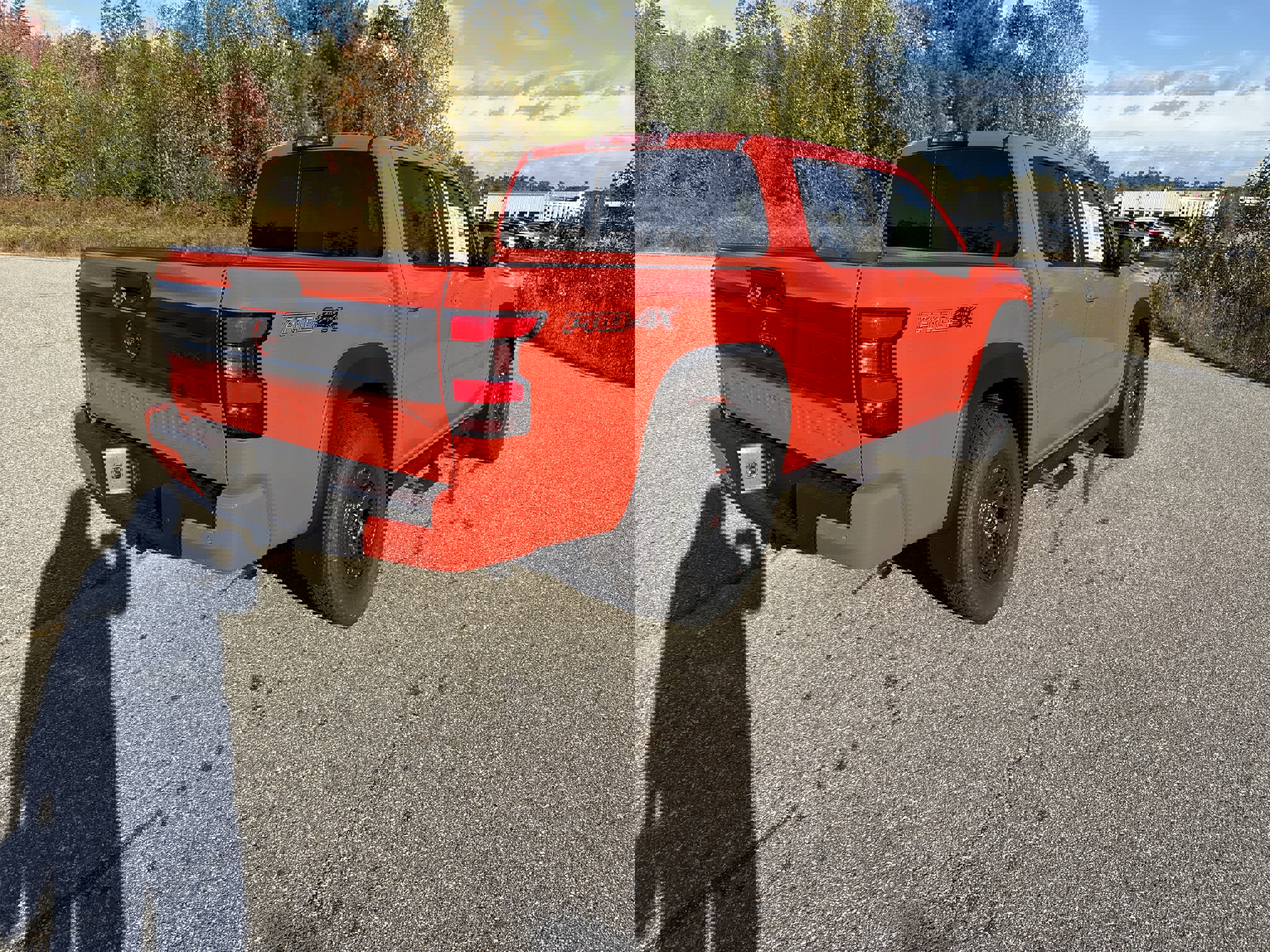 New 2026 Nissan Frontier PRO-4X w/ Pro-4x Convenience Package image 7