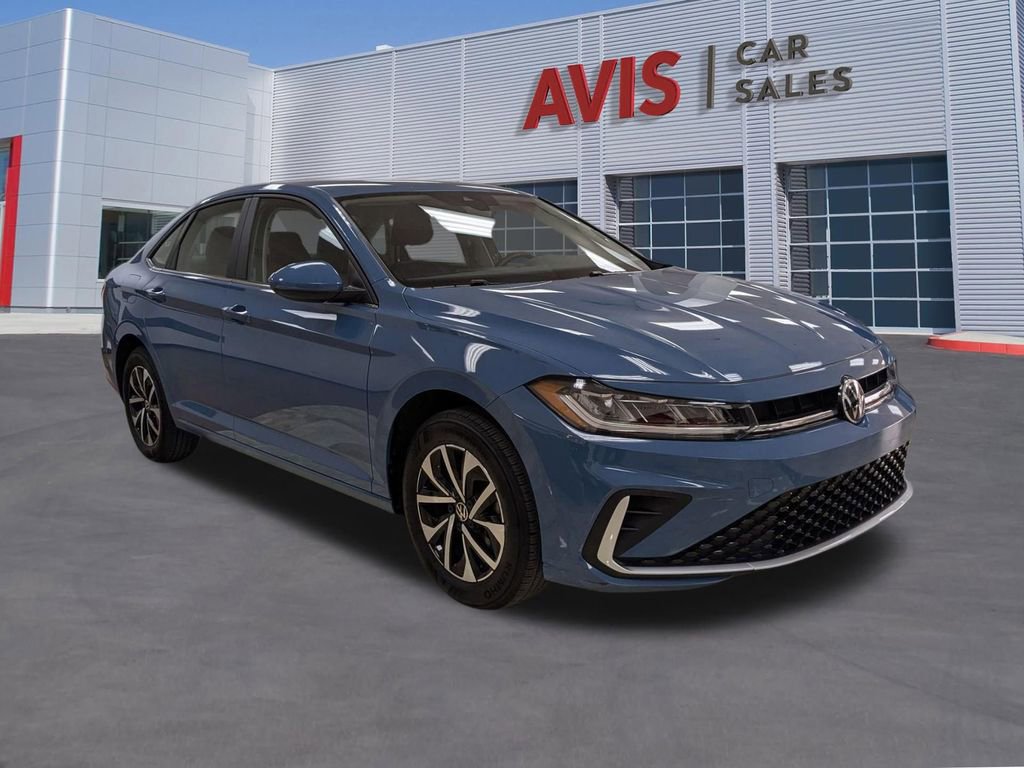 Used 2025 Volkswagen Jetta S image 3