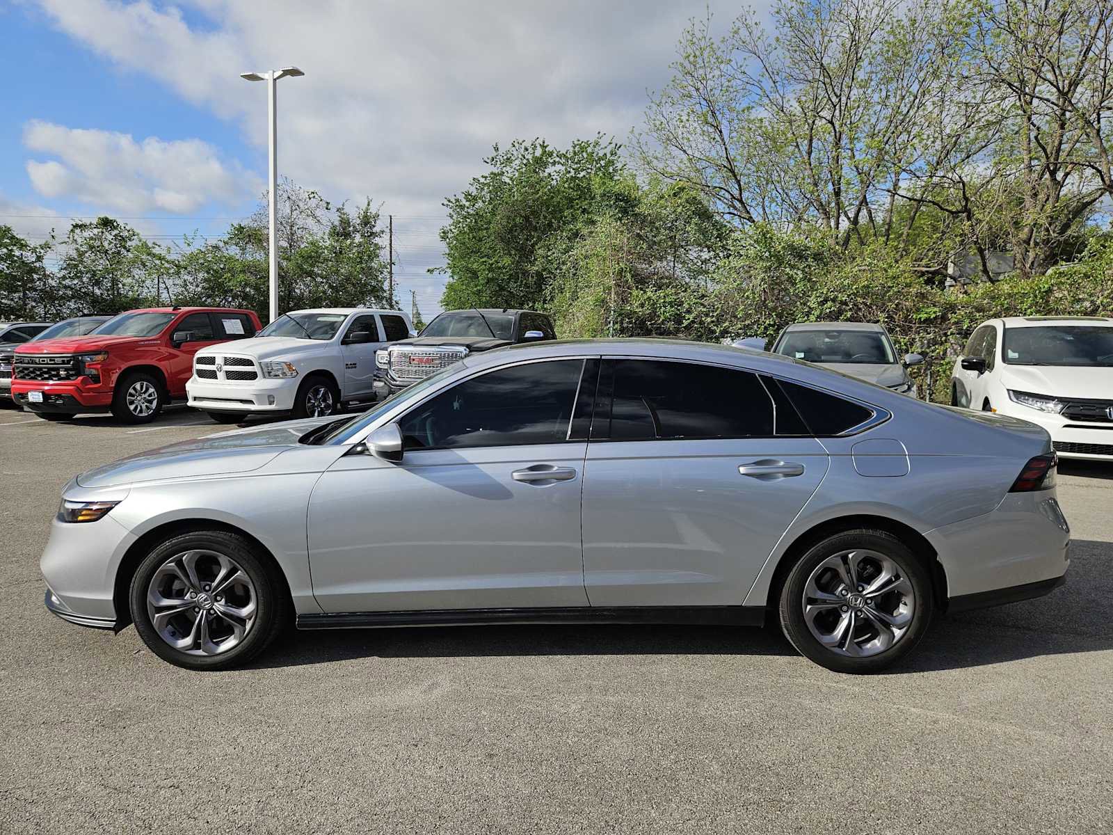 Certified 2024 Honda Accord EX image 4