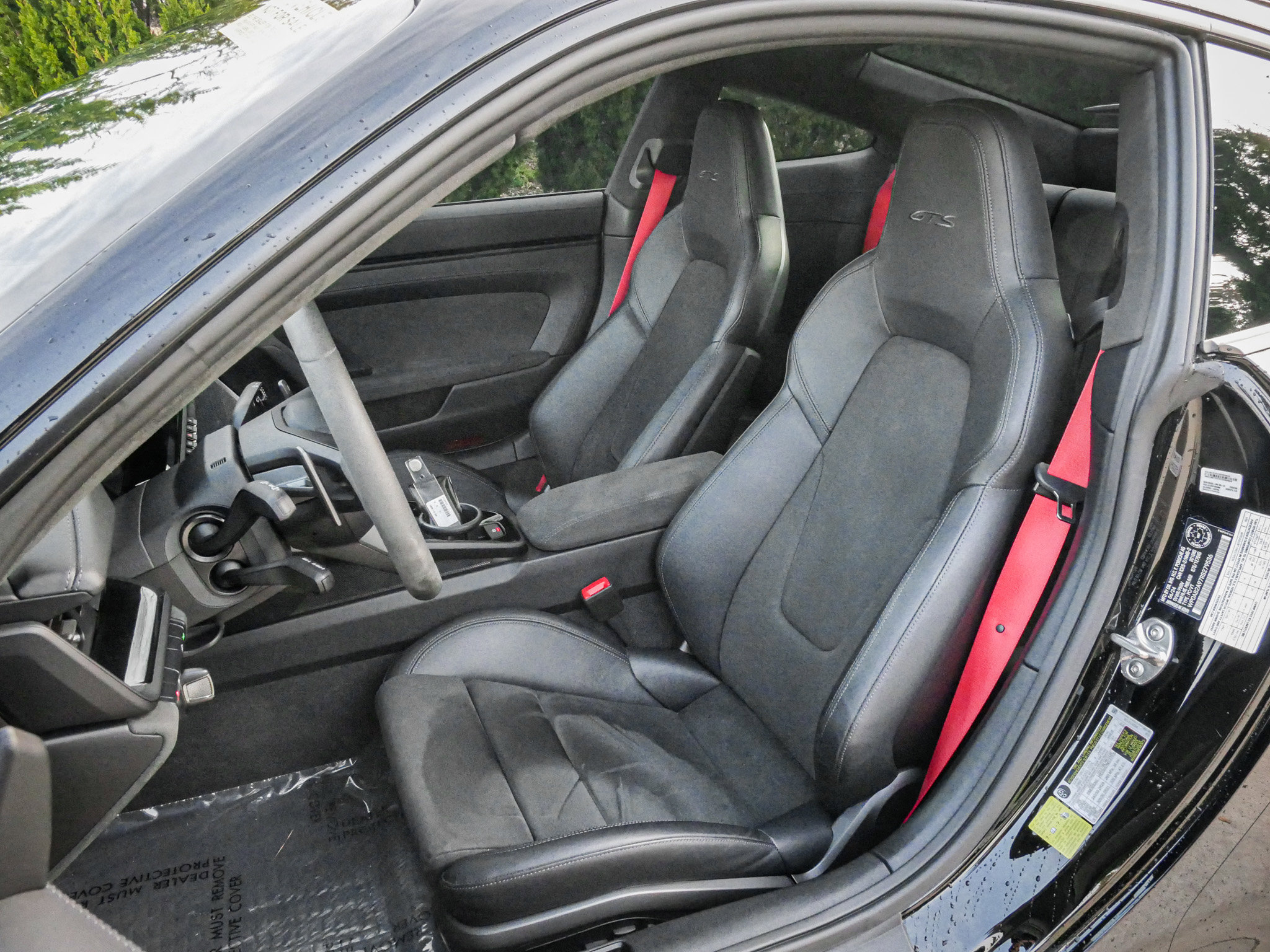 Used 2024 Porsche 911 Carrera 4 GTS image 15