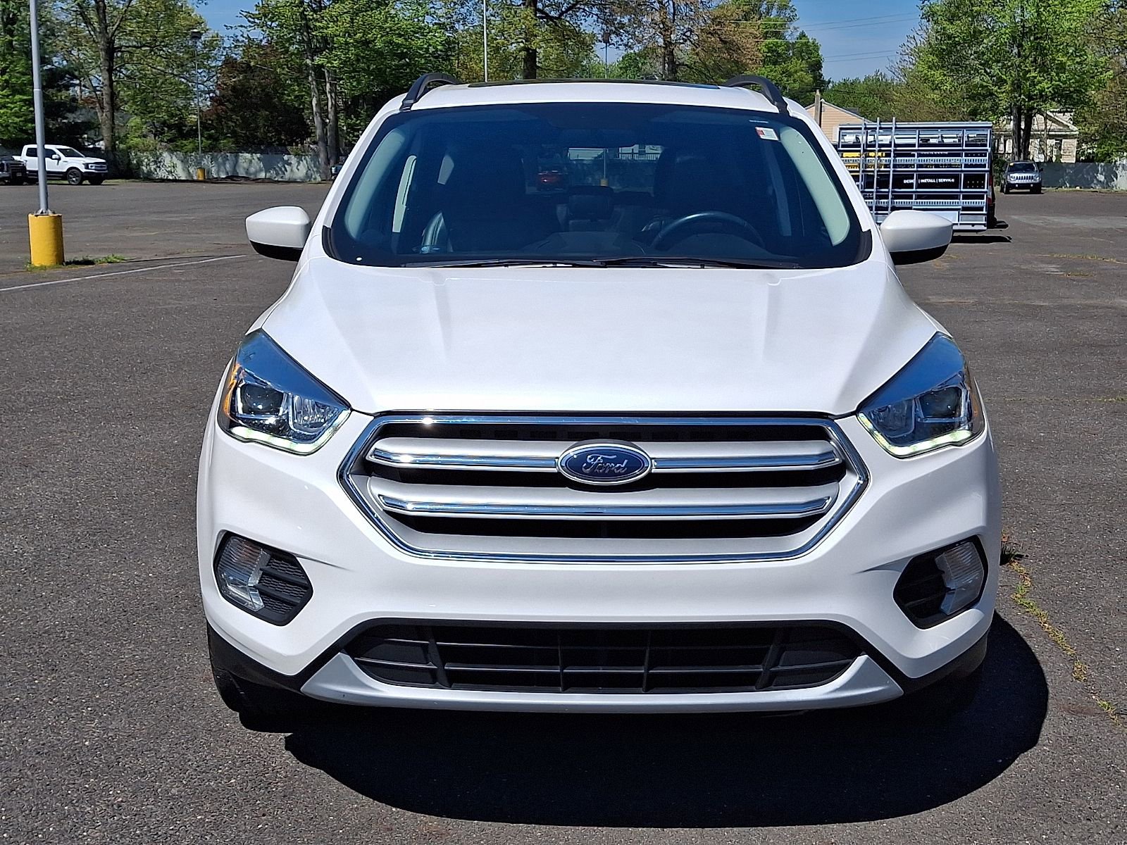 Used 2019 Ford Escape SEL AWD/4WD image 2