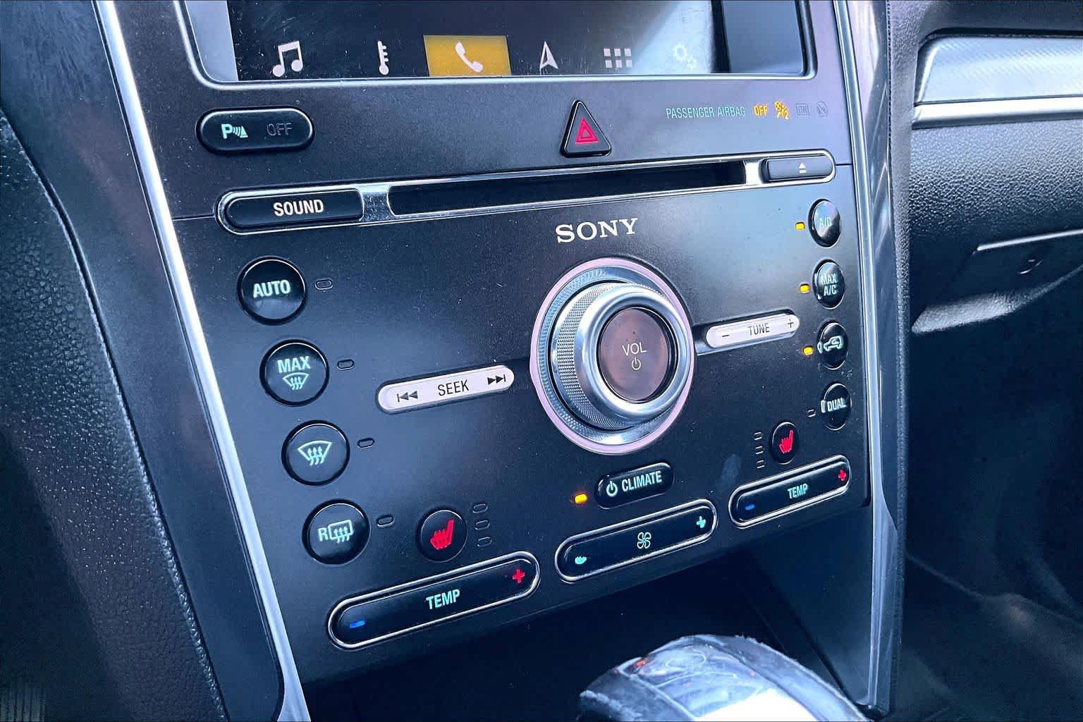 Used 2018 Ford Explorer Sport AWD/4WD image 35