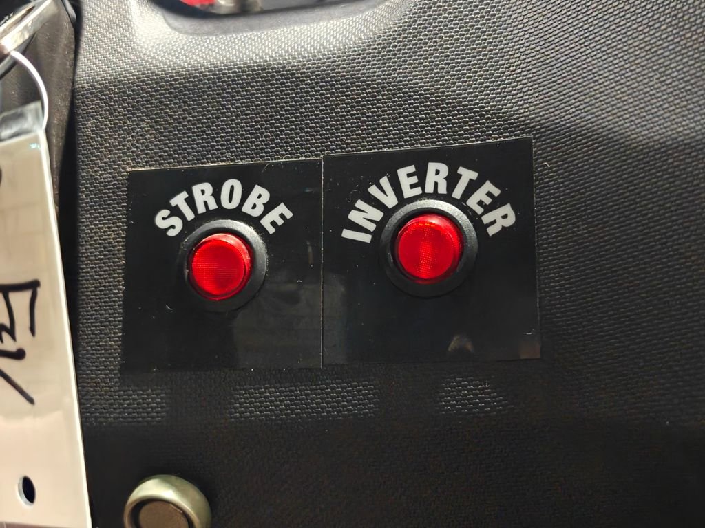 Used 2011 Ford E-250 and Econoline 250 w/ PWR Group image 6