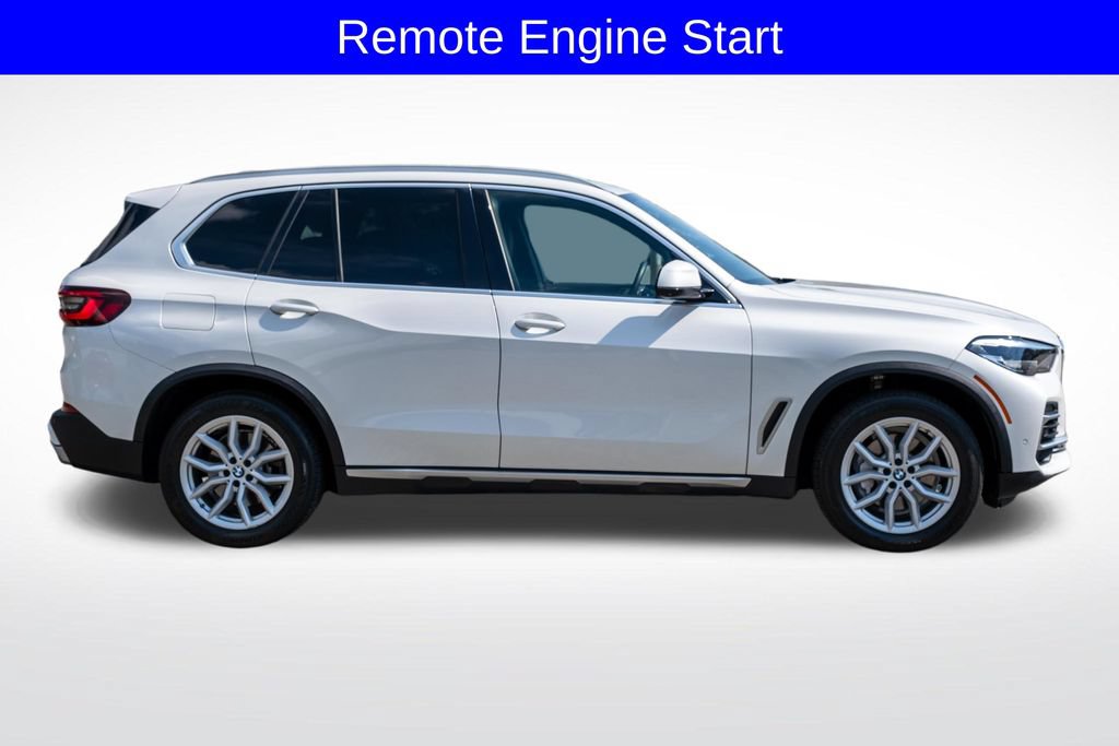 Used 2022 BMW X5 xDrive40i AWD/4WD image 9