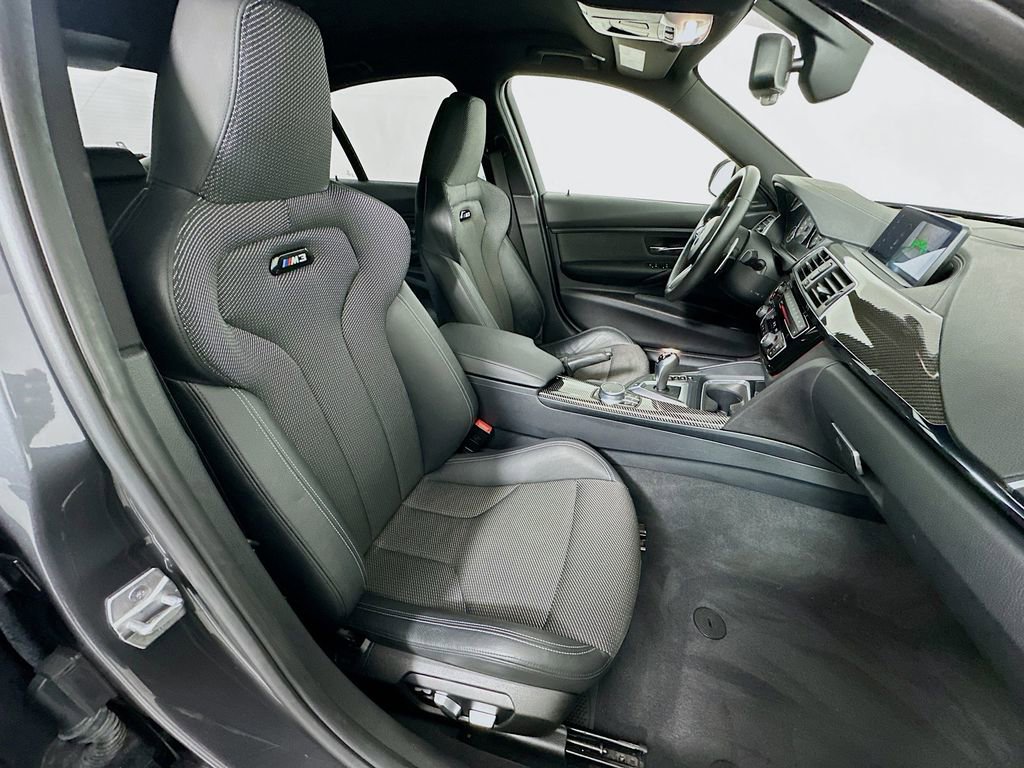 Used 2018 BMW M3 image 28
