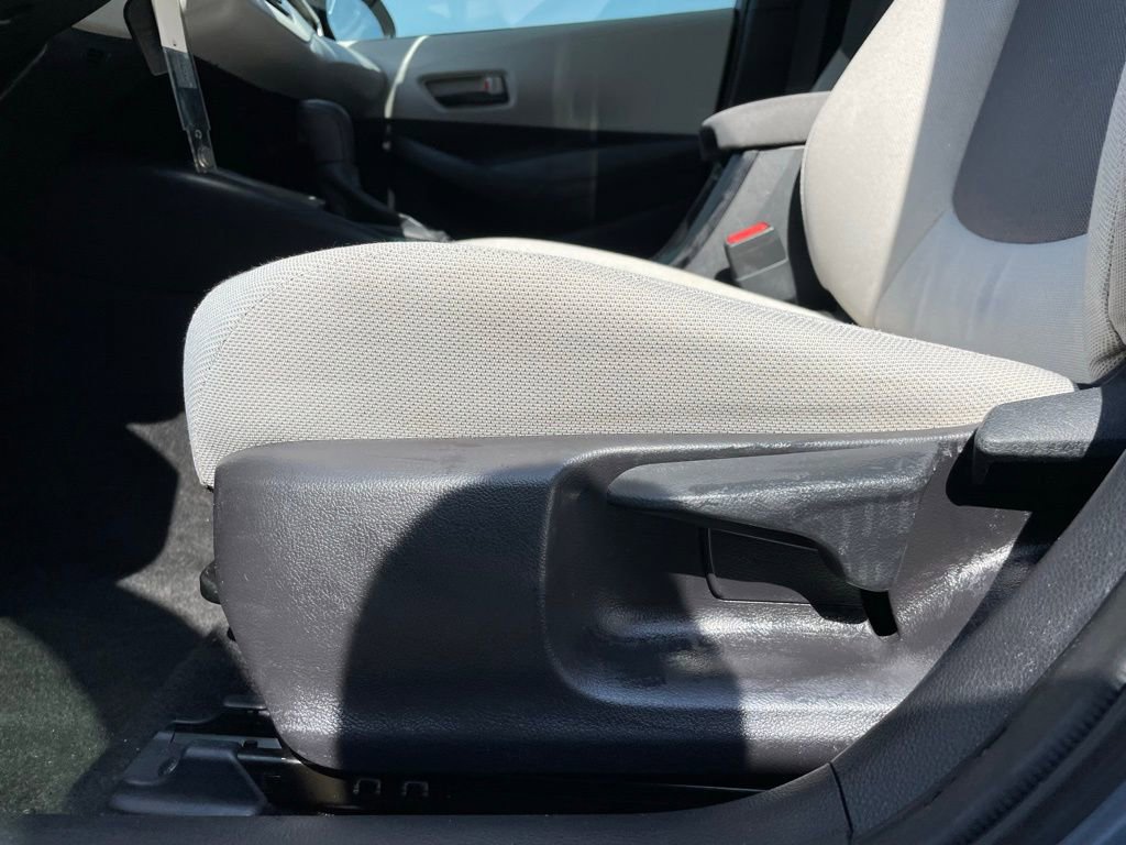Used 2022 Toyota Corolla L FWD image 22