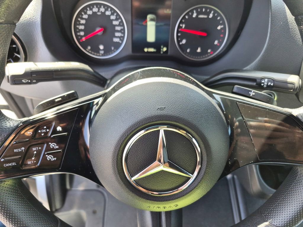 Used 2025 Mercedes-Benz Sprinter 2500 image 29