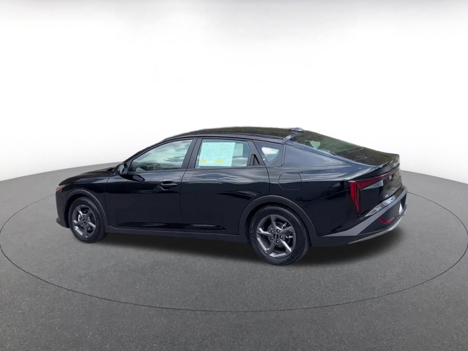 Used 2025 Kia K4 FWD image 10