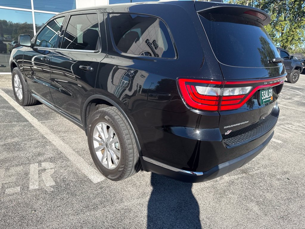 Used 2021 Dodge Durango SXT w/ 3rd Row Seating Group AWD/4WD image 2