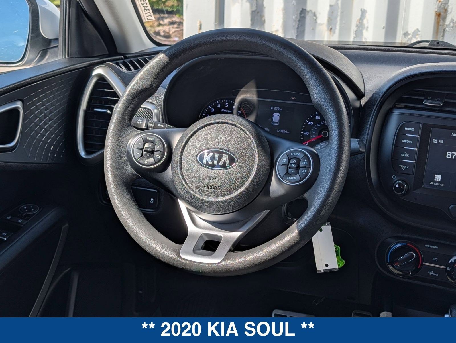 Used 2020 Kia Soul S FWD image 16