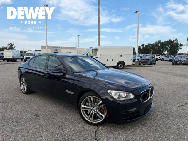 Used 2014 BMW 750Li RWD image 1