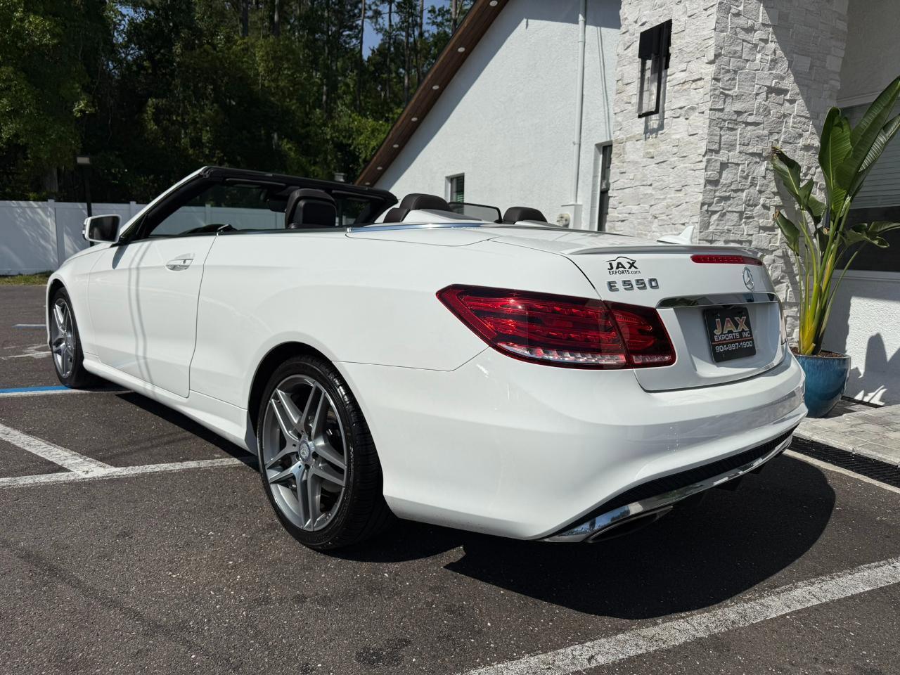Used 2014 Mercedes-Benz E 550 Cabriolet image 4