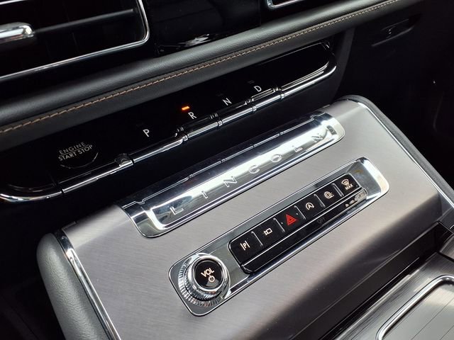 New 2026 Lincoln Aviator 2WD image 15