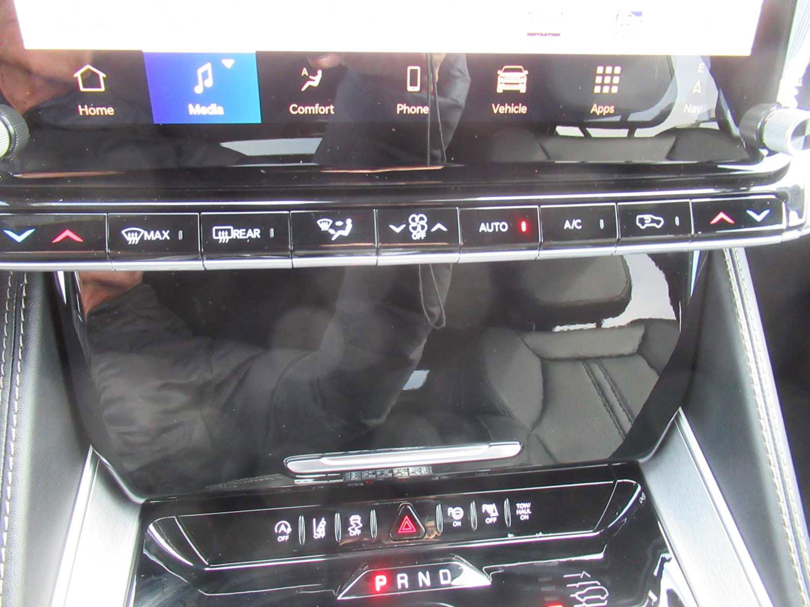 New 2026 Jeep Grand Wagoneer L Series II Obsidian image 32